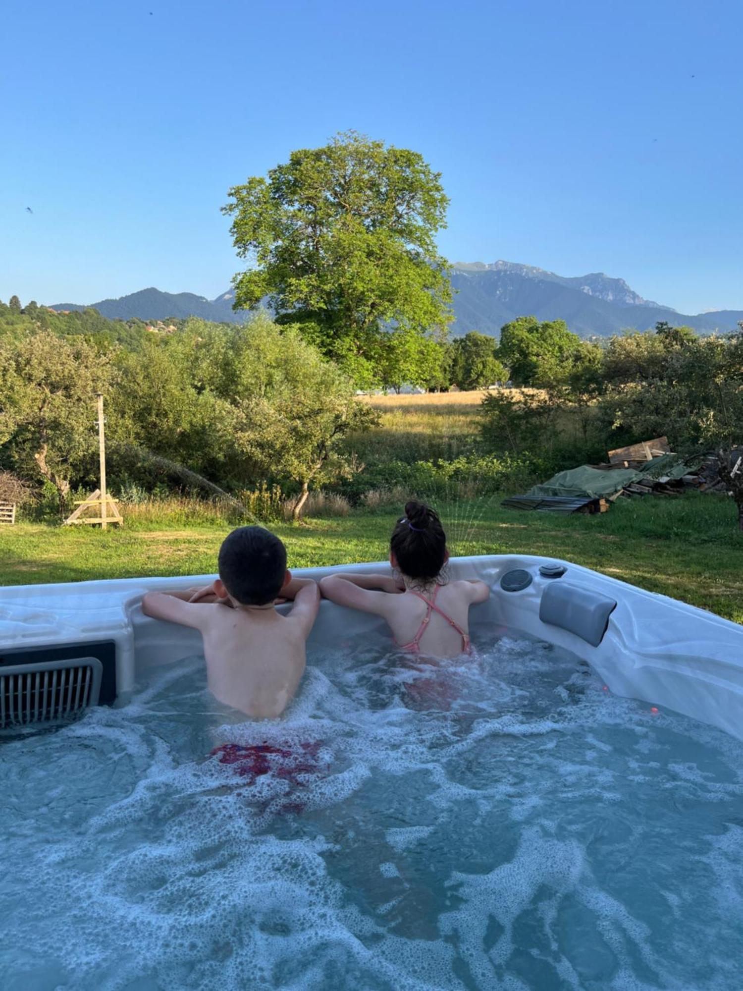 Vino Chalets Bran Sohodol  ภายนอก รูปภาพ