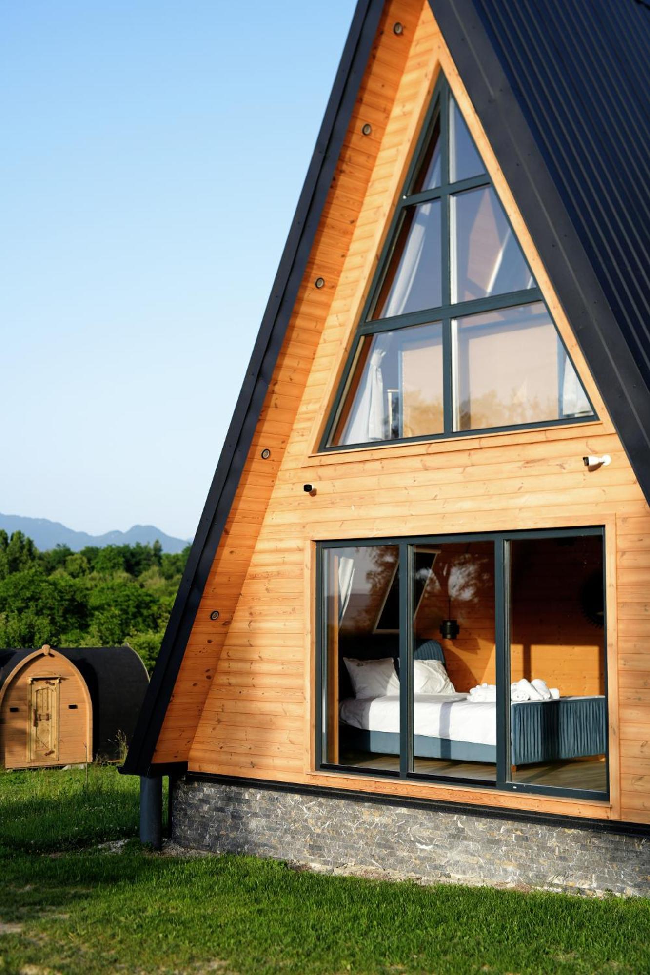 Vino Chalets Bran Sohodol  ภายนอก รูปภาพ